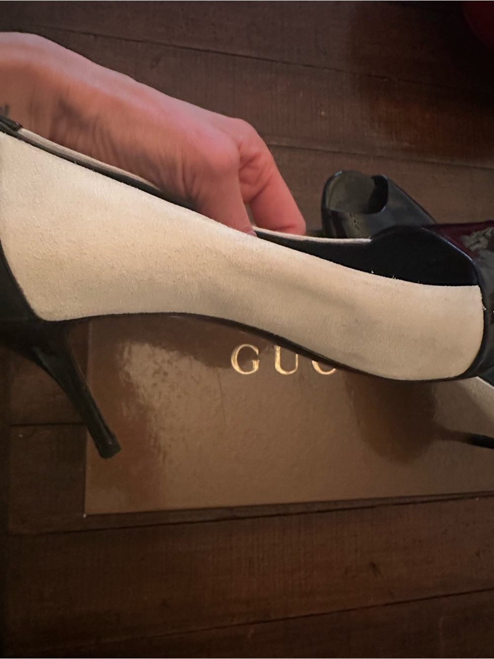 Gucci Black Patent and White Suede Open Toe Pumps - Picture 8 of 16
